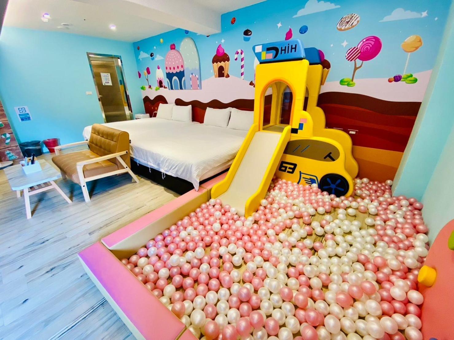 Have Fun Hotel Luodong Exterior photo
